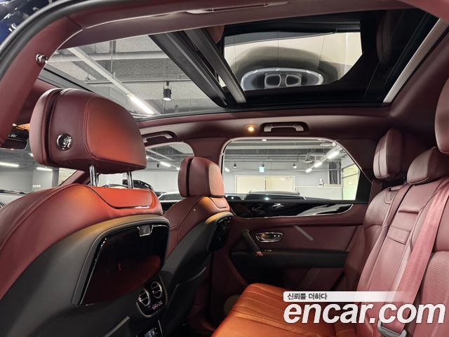 Bentley Bentayga 4.0 V8 2020 — фото 15