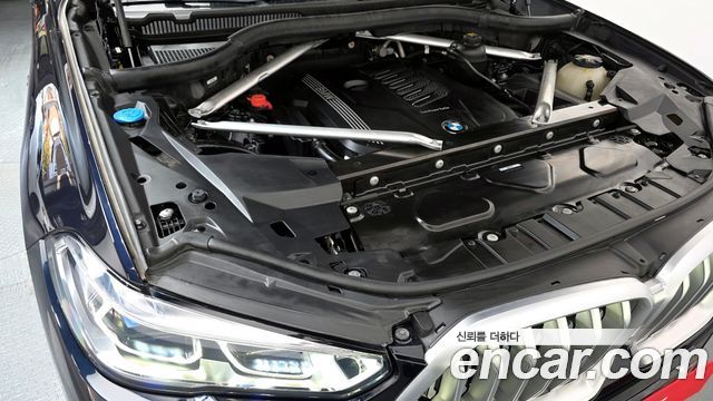 BMW X6 (G06) xDrive40i M Sport 2021 — фото 6