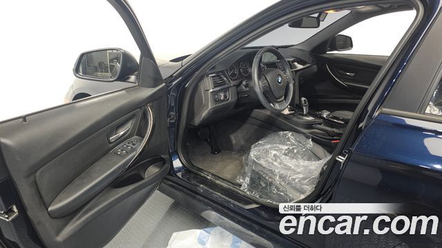BMW 3 Series (F30) 320d xDrive 2015 — фото 10