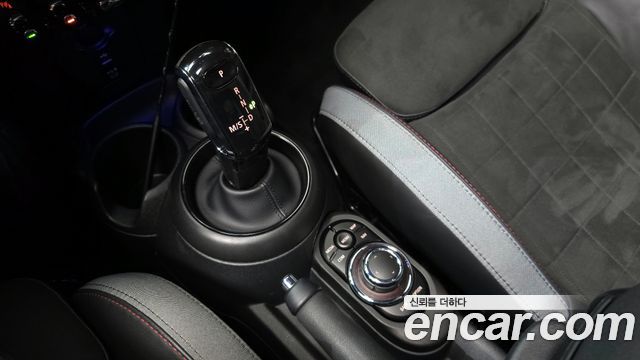 MINI Cooper S JCW 3rd Generation 2022 — фото 9
