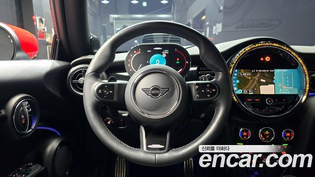 MINI Cooper S JCW 3rd Generation 2022 — фото 17