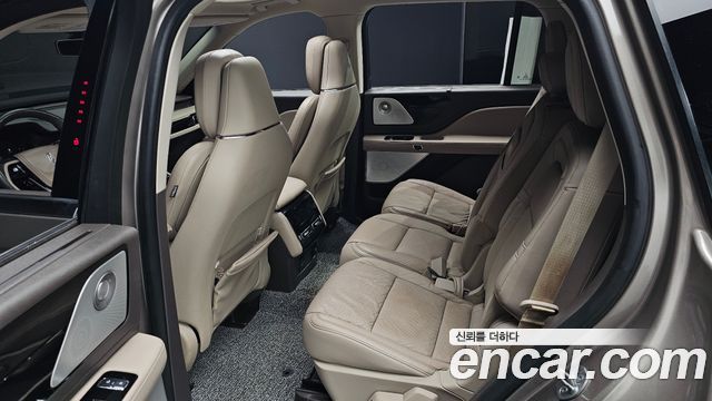 Lincoln Aviator (II) 3.0 Reserve  AWD 2021 — фото 12