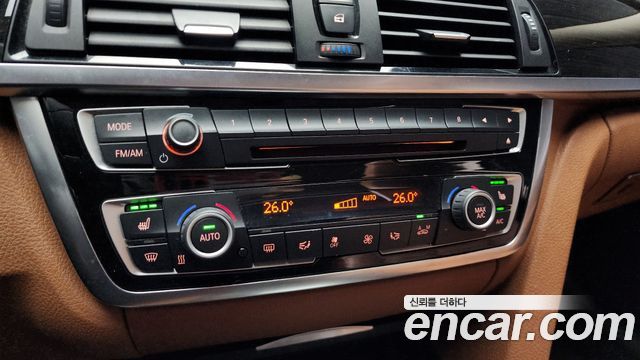 BMW 4 Series (F32) 420d Luxury GranCoupe 2015 — фото 16