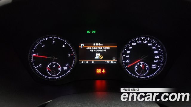 Hyundai Santa Fe Diesel 2.2 2WD Prestige 2021 — фото 8
