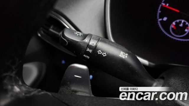 Hyundai Santa Fe Diesel 2.2 2WD Prestige 2021 — фото 18