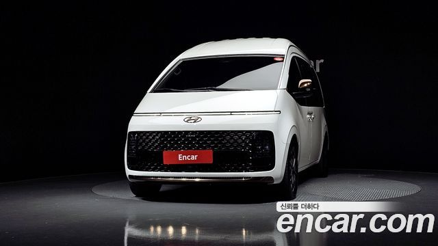 Hyundai Staria 4WD Lounge 9-Seater Limousine 2023 — фото 3