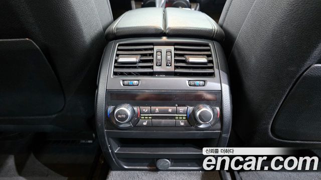 BMW 5 Series (F10) 528i Luxury Plus 2015 — фото 23