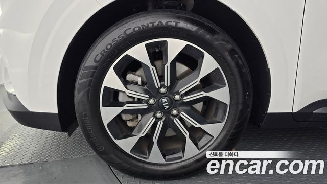 Kia Carnival (IV) Diesel 9-Seater Signature 2021 — фото 5