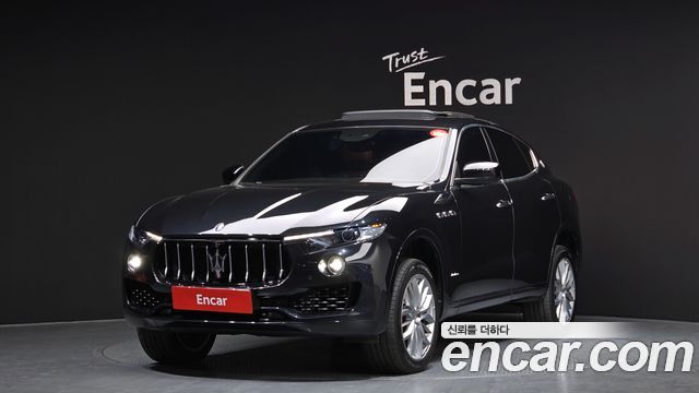 Maserati Levante 3.0 Diesel AWD GranLusso 2018 — фото 1