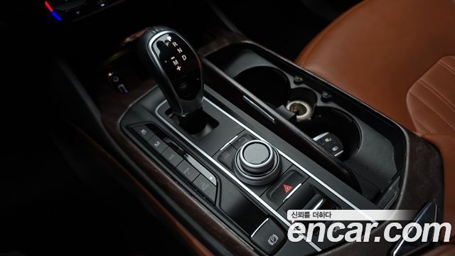 Maserati Levante 3.0 Diesel AWD GranLusso 2018 — фото 9