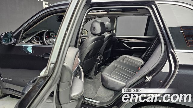BMW X5 (F15) xDrive 30d 2018 — фото 12