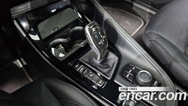 BMW X1 (F48) xDrive 20i xLine 2021 — фото 9