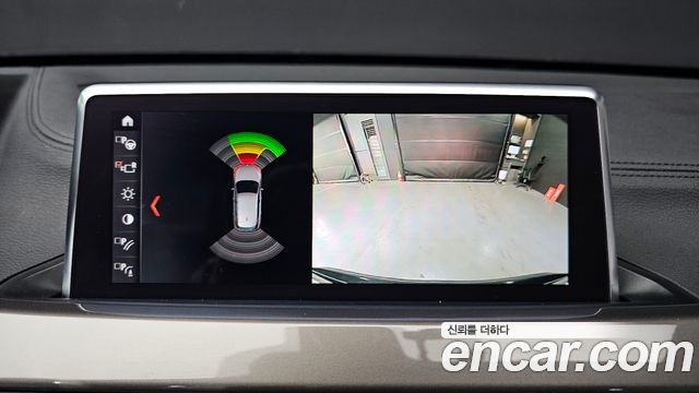 BMW X1 (F48) xDrive 20i xLine 2021 — фото 15