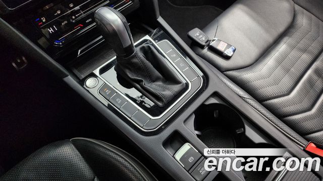 Volkswagen Arteon 2.0 TDI Prestige 2023 — фото 9