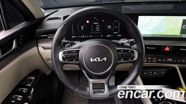 Kia K5 Hybrid (III) Signature 2025 — фото 16