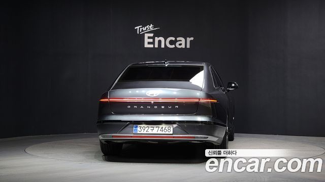 Hyundai Grandeur (GN7) 2,5 Gasoline 2WD Premium 2023 — фото 4