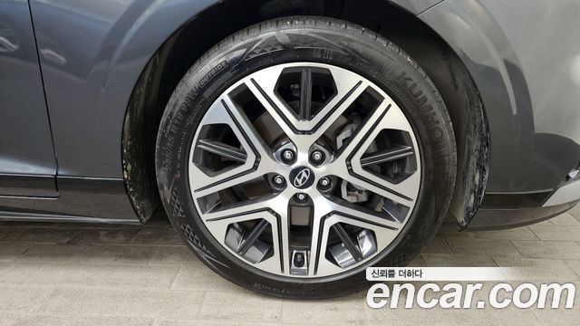 Hyundai Grandeur (GN7) 2,5 Gasoline 2WD Premium 2023 — фото 5