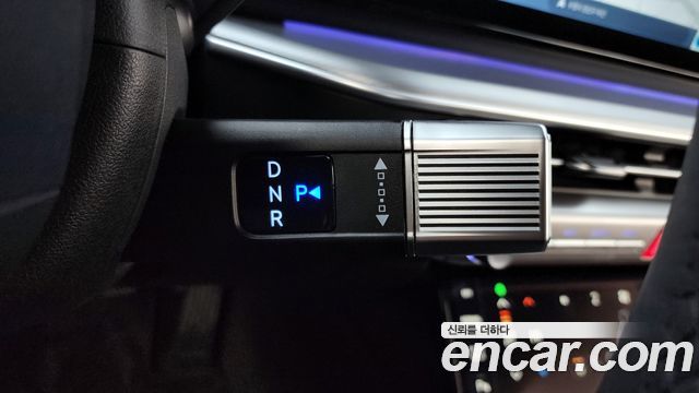 Hyundai Grandeur (GN7) 2,5 Gasoline 2WD Premium 2023 — фото 9