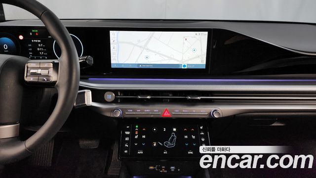 Hyundai Grandeur (GN7) 2,5 Gasoline 2WD Premium 2023 — фото 14