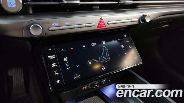Hyundai Grandeur (GN7) 2,5 Gasoline 2WD Premium 2023 — фото 17
