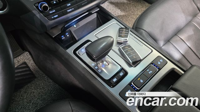 Genesis G80 3.3 GDI AWD Luxury 2018 — фото 9