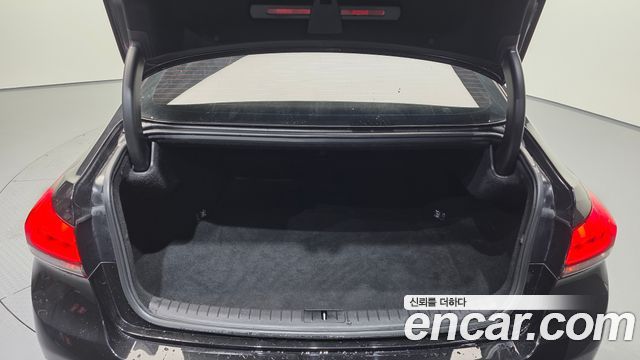 Genesis G80 3.3 GDI AWD Luxury 2018 — фото 20