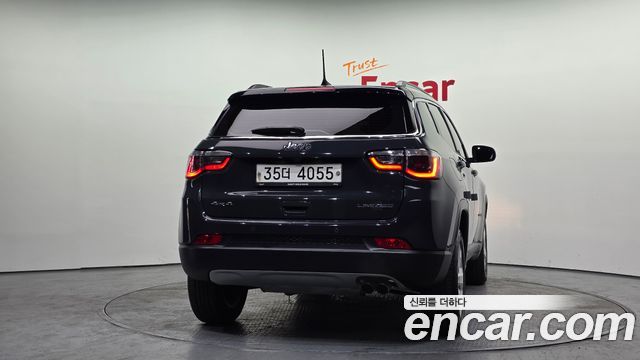 Jeep Compass (II) 2.4 Limitied AWD 2018 — фото 4