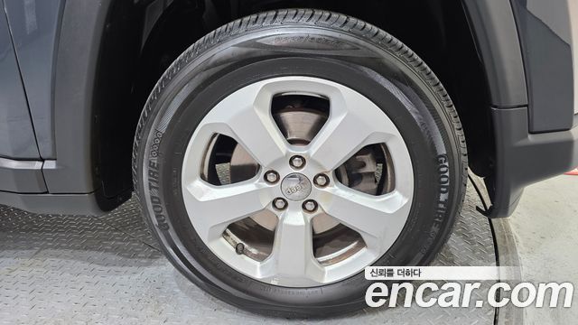 Jeep Compass (II) 2.4 Limitied AWD 2018 — фото 5
