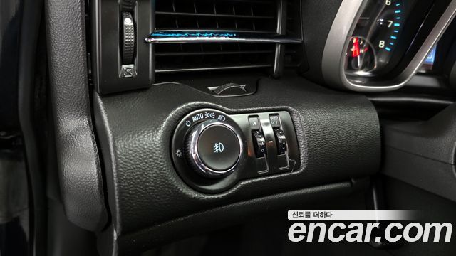 Chevrolet Malibu 2.0 LTZ 2015 — фото 17