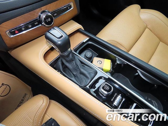 Volvo XC90 (II) T6 Inscription 2019 — фото 15
