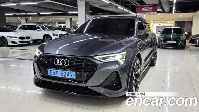 Audi e-tron S