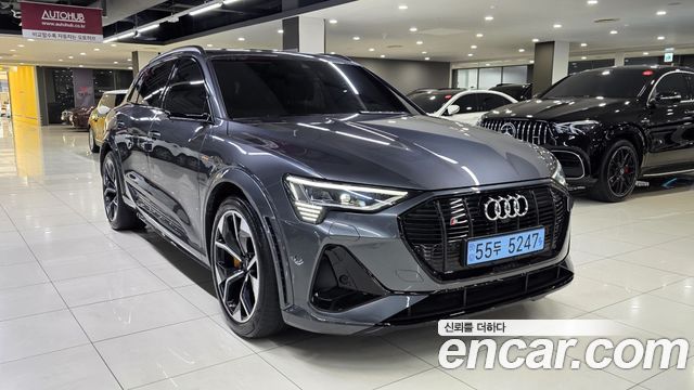 Audi e-tron S 2022 — фото 3