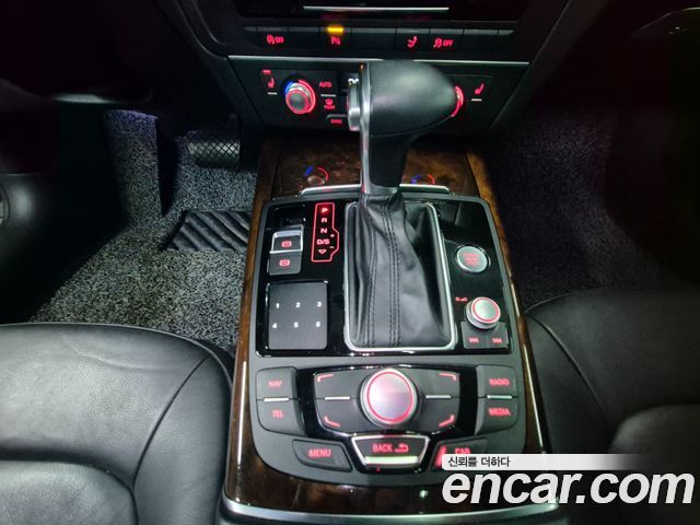 Audi A7 3.0 TFSI Quattro Entry 4G 2014 — фото 9