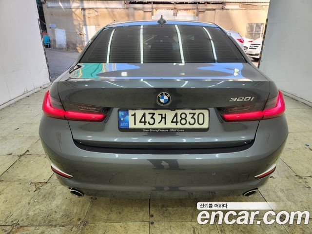 BMW 3 Series (G20) 320i M Sport 2022 — фото 4