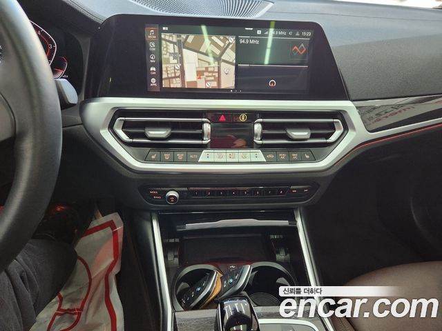 BMW 3 Series (G20) 320i M Sport 2022 — фото 15