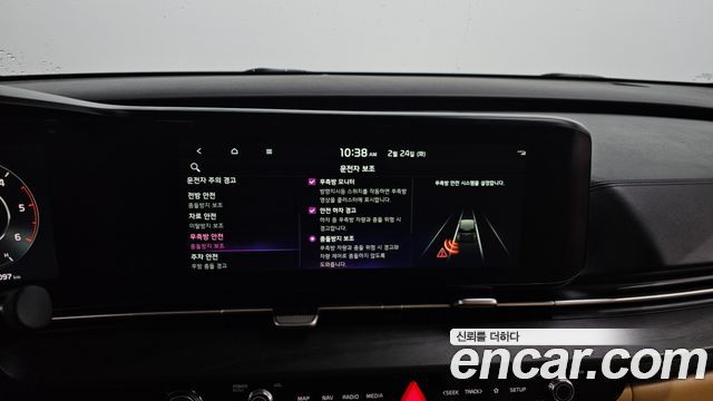 Kia Carnival (IV) Diesel 9-Seater Prestige 2022 — фото 16