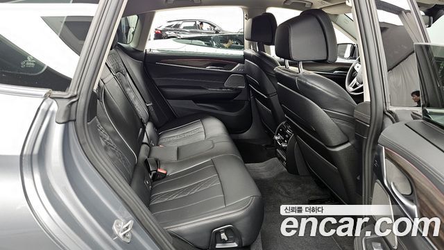 BMW 6 Series GT (G32) 630i xDrive Luxury 2023 — фото 12