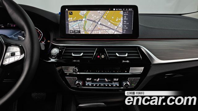 BMW 6 Series GT (G32) 630i xDrive Luxury 2023 — фото 14