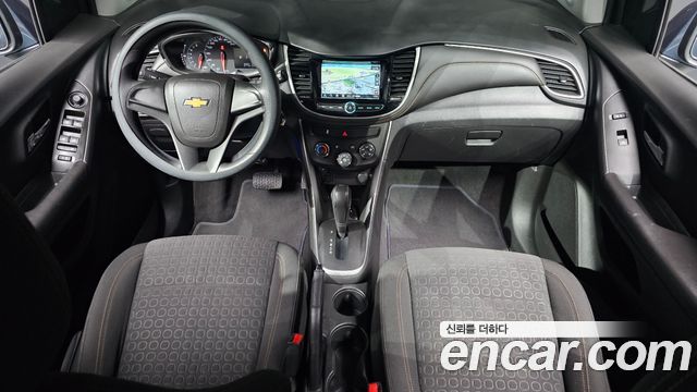 Chevrolet Trax 1.4 LS 2020 — фото 7