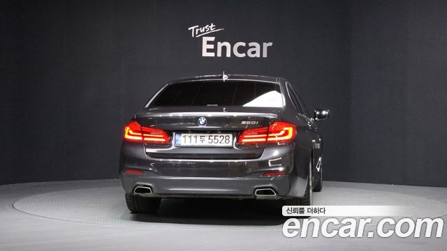 BMW 5 Series (G30) 520i M Sport 2020 — фото 4