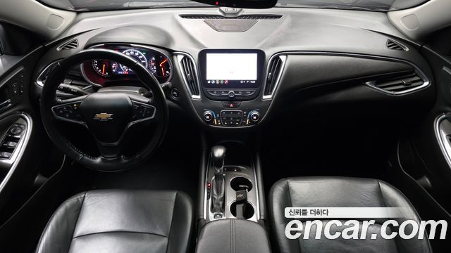 Chevrolet Malibu 2.0 Turbo LT Special 2021 — фото 7