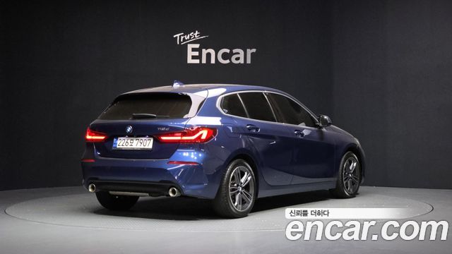 BMW 1 Series (F40) 118d Sport 2021 — фото 2