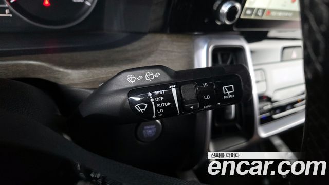 Kia Sorento (IV) Diesel 2.2 4WD Prestige 2023 — фото 17