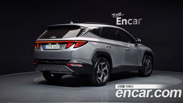 Hyundai Tucson (NX4) Gasoline 1.6 Turbo 4WD Inspiration 2023 — фото 2