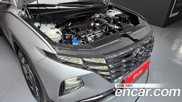 Hyundai Tucson (NX4) Gasoline 1.6 Turbo 4WD Inspiration 2023 — фото 6