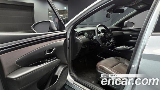 Hyundai Tucson (NX4) Gasoline 1.6 Turbo 4WD Inspiration 2023 — фото 11