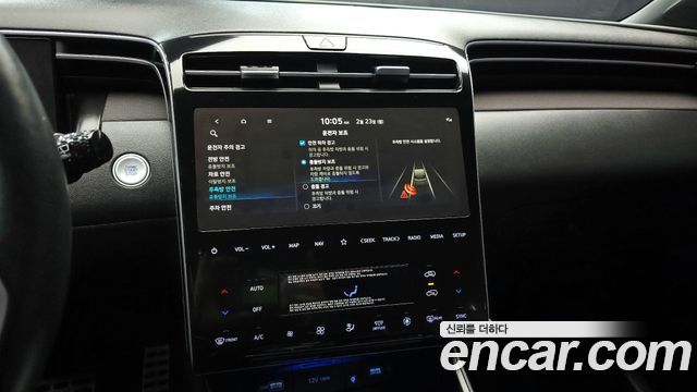 Hyundai Tucson (NX4) Gasoline 1.6 Turbo 4WD Inspiration 2023 — фото 15