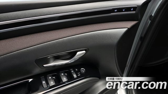 Hyundai Tucson (NX4) Gasoline 1.6 Turbo 4WD Inspiration 2023 — фото 18