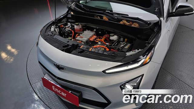 Chevrolet Bolt EUV Premier 2023 — фото 6
