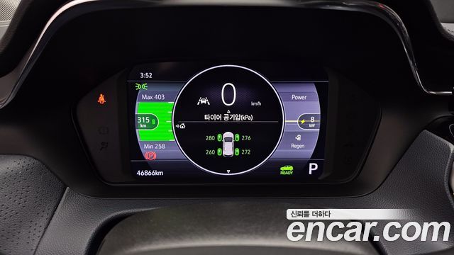 Chevrolet Bolt EUV Premier 2023 — фото 8